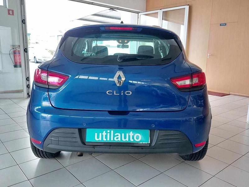 Usado Renault Clio IV 90 HP (66 kW) 2019 Azul Citadino