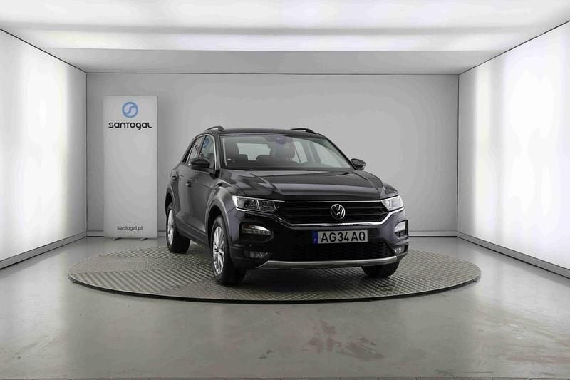 Usado VW T-Roc Style 110 HP (80 kW) 2021 Preto SUV