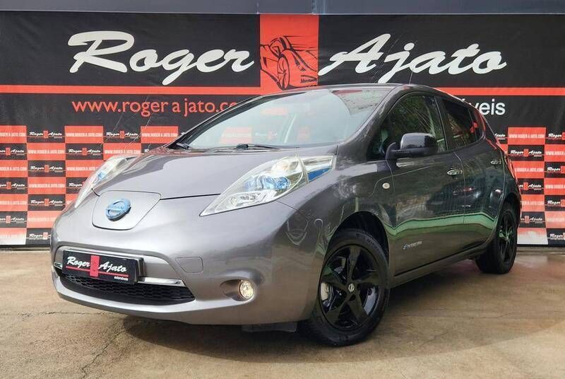 Cinza Usado 2017 Nissan Leaf Visia+ Citadino | € 10.950 (Preço justo) - Imagem 1/4