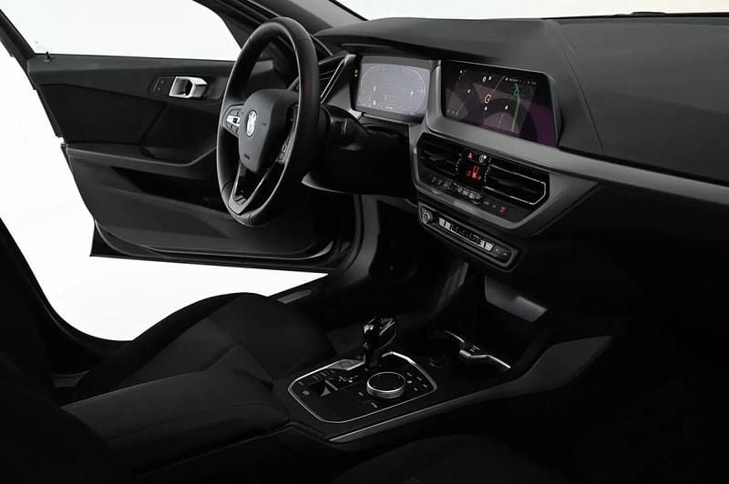 Usado BMW 116 109 HP (80 kW) 2024 Preto Citadino