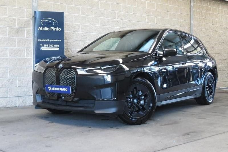 Preto Usado 2023 BMW iX SUV | € 51.250 (Preço justo) - Imagem 1/4