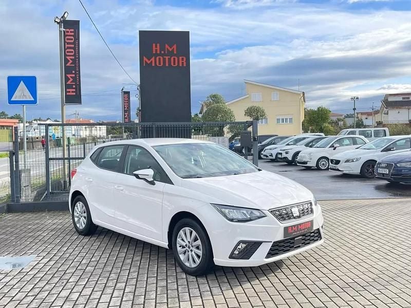 Branco Usado 2023 Seat Ibiza Style | € 14.300 (Bom preço) - Imagem 1/4