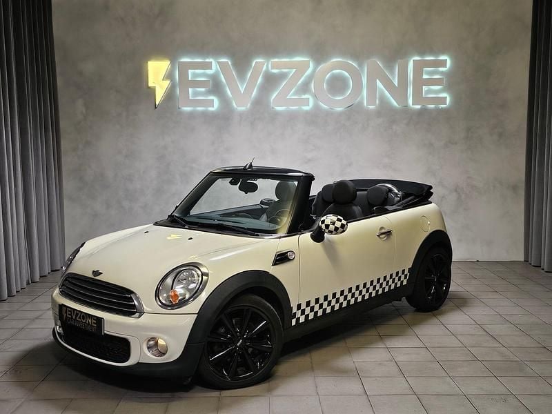 Bege Usado 2011 Mini Cooper D Cabriolet Cabrios | € 12.000 - Imagem 1/4