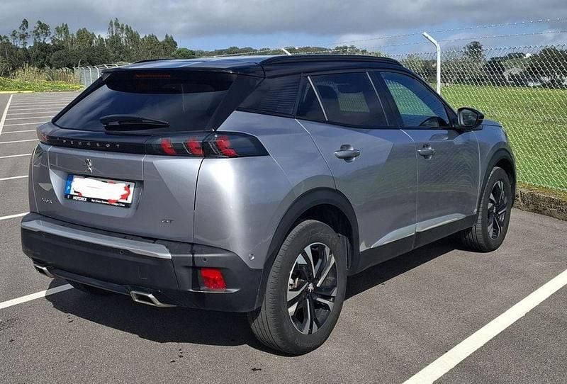 Usado Peugeot 2008 GTi 130 HP (95 kW) 2024 SUV