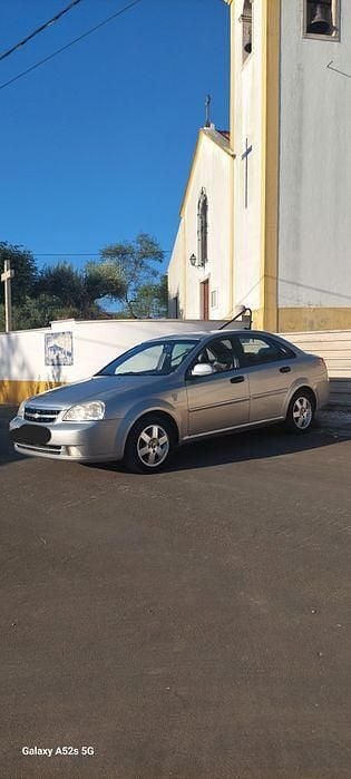 Usado 2005 Chevrolet Nubira Sedan | € 1.750 - Imagem 1/4