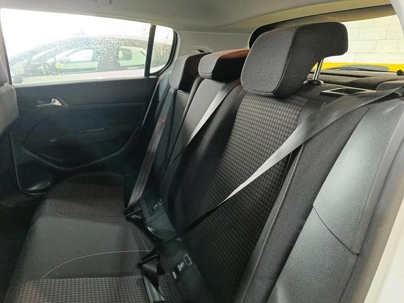 Usado Peugeot 308 Business-Line 102 HP (75 kW) 2019 Branco