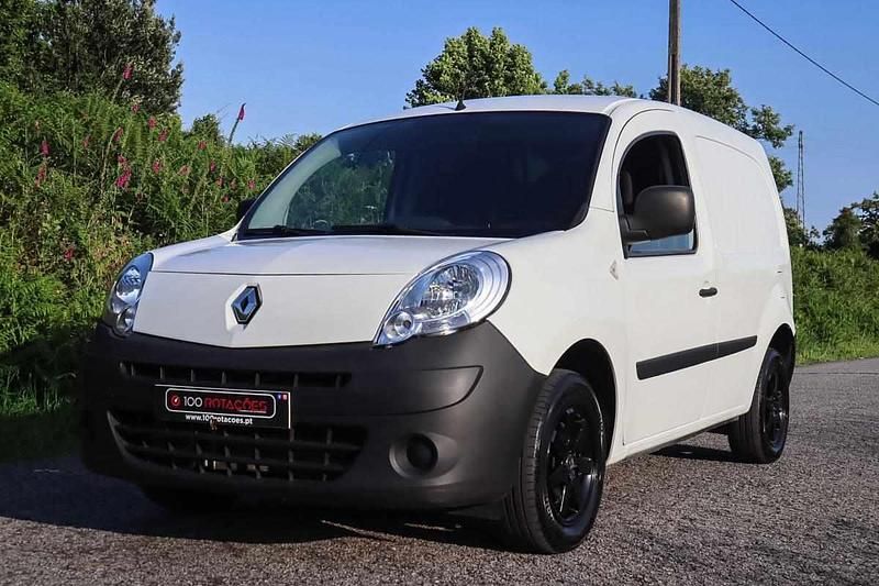 Branco Usado 2008 Renault Kangoo Monovolume | € 6.490 (Caro) - Imagem 1/4