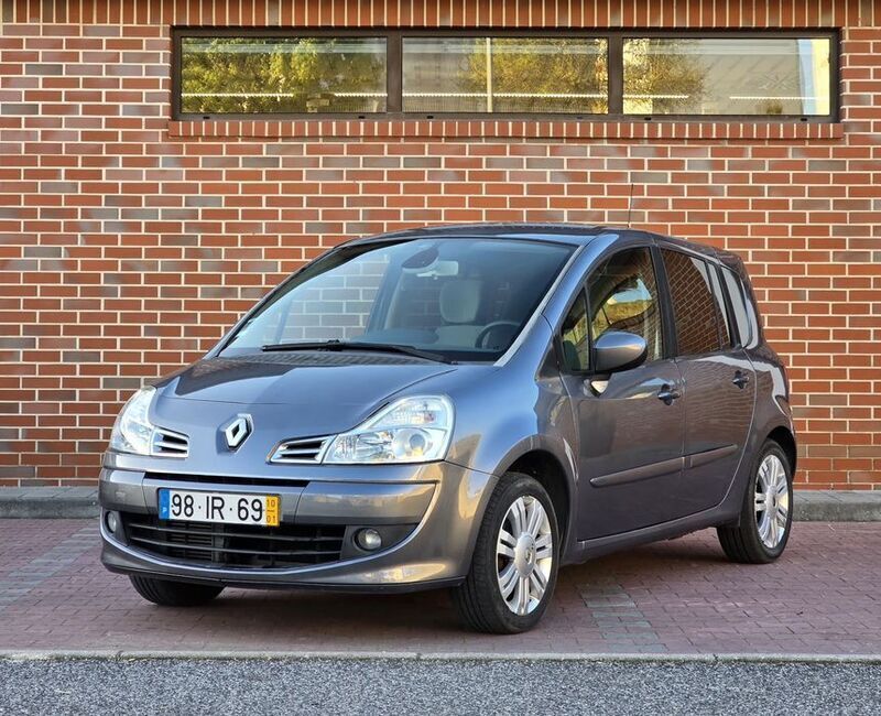 Usado 2010 Renault Grand Modus Monovolume | € 4.990 - Imagem 1/4