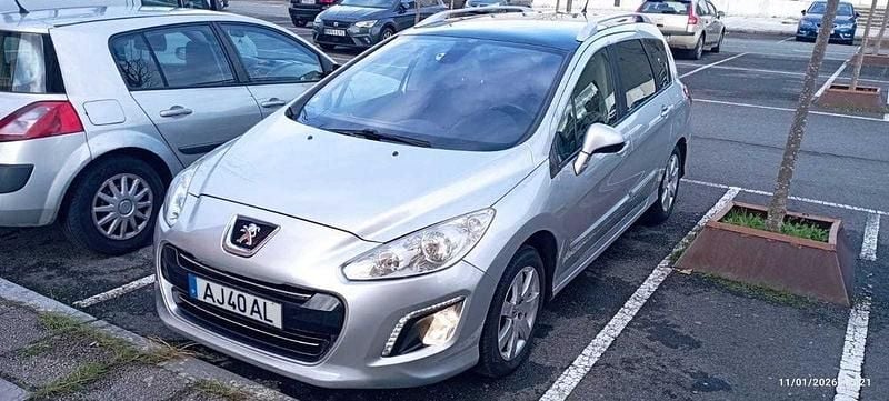 Usado 2012 Peugeot 308 SW Carrinha | € 4.500 (Preço justo) - Imagem 1/4