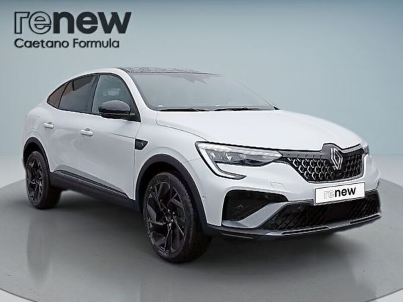 Branco universal com tejadilho preto Usado 2024 Renault Arkana Esprit Alpine SUV | € 33.500 (Preço justo) - Imagem 1/1