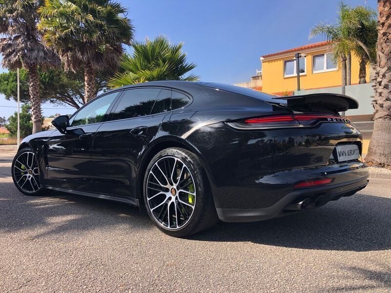 Preto Usado 2021 Porsche Panamera 4S Executive Sedan | € 108.500 - Imagem 1/4