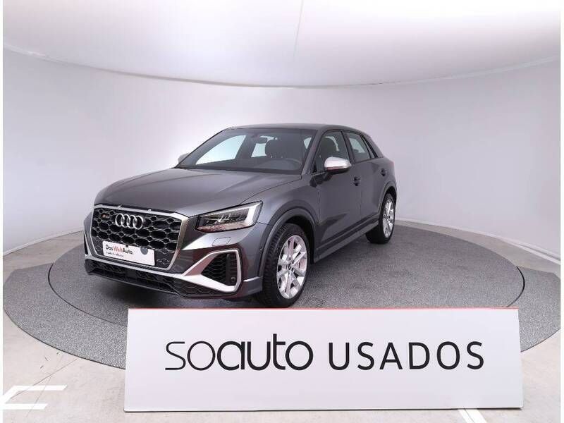 Cinzento escuro metalizado Usado 2021 Audi Q2 SUV | € 37.990 - Imagem 1/4