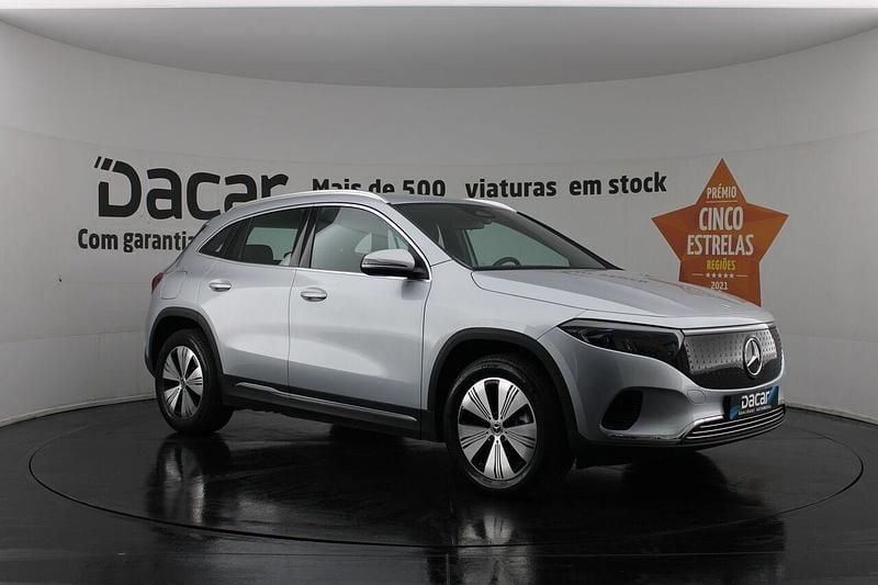Cinza Usado 2024 Mercedes EQA250+ Progressive SUV | € 39.999 (Preço justo) - Imagem 1/4