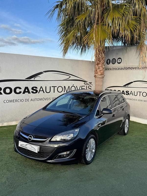 Usado Opel Astra Sport 110 HP (80 kW) 2014 Cinzento Carrinha