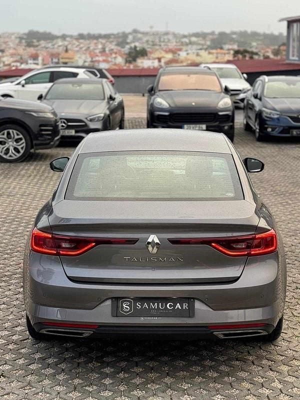 Usado Renault Talisman 110 HP (80 kW) 2018 Cinzento Sedan