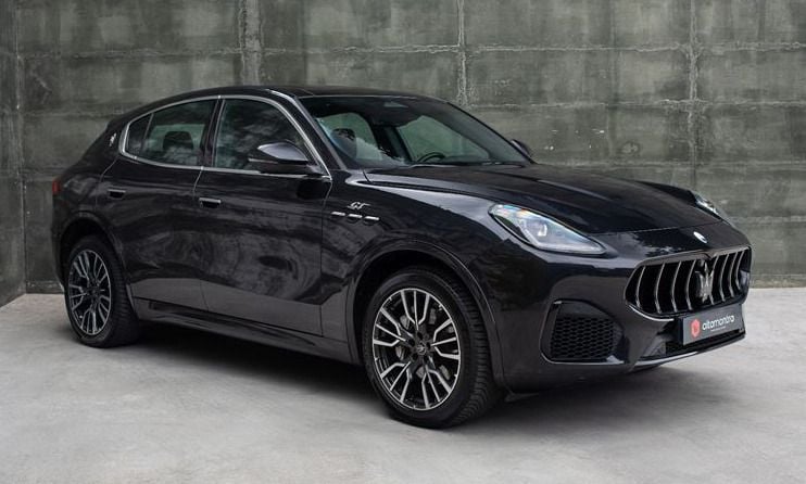 Preto Usado 2022 Maserati Grecale SUV | € 70.900 - Imagem 1/4