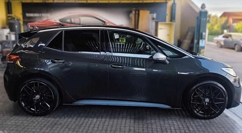 Usado VW ID.3 Pro Performance 150 kW (204 HP) 2020 Preto Citadino