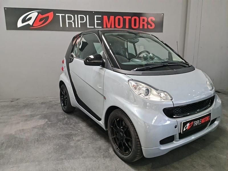 Cinza Usado 2008 Smart ForTwo Coupé Passion Coupé | € 6.750 (Preço justo) - Imagem 1/4