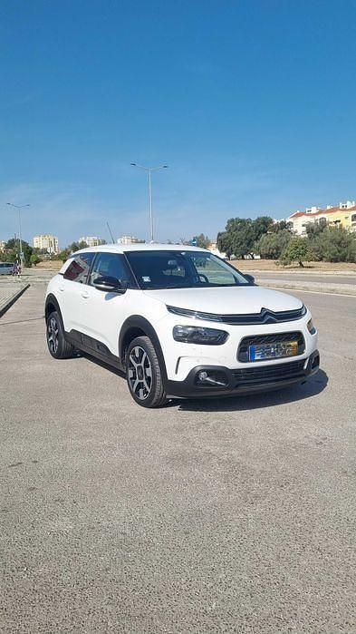 Usado 2018 Citroën C4 Cactus Citadino | € 12.000 (Super Preço) - Imagem 1/4