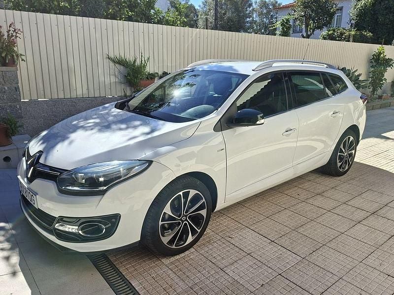 Usado 2015 Renault Mégane III Bose Edition Carrinha | € 8.200 - Imagem 1/4