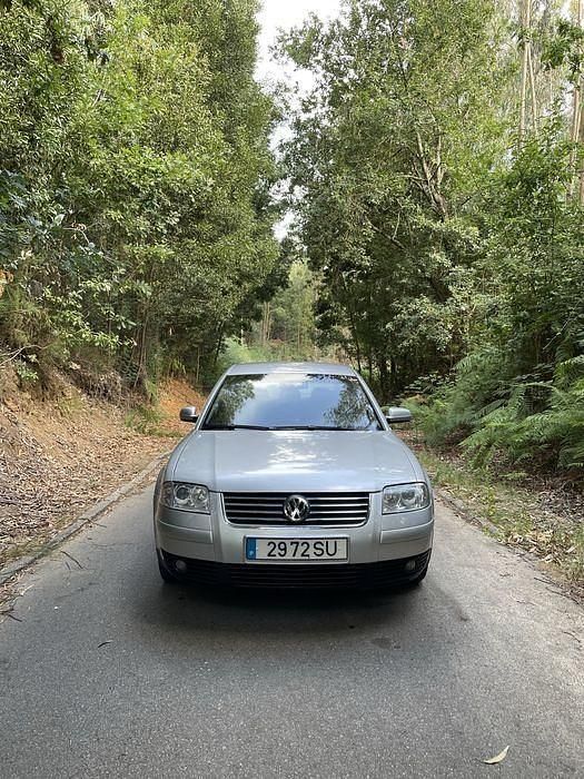 Usado 2001 VW Passat | € 3.000 - Imagem 1/4