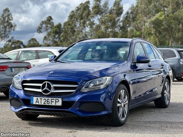 Cinza Usado 2018 Mercedes C180 Avantgarde Carrinha | € 23.500 (Preço justo) - Imagem 1/1