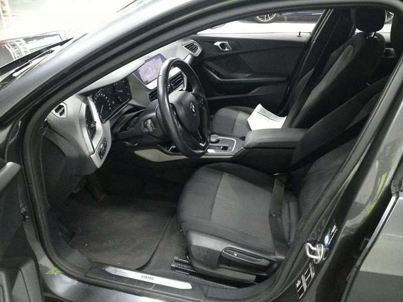 Usado BMW 116 116 HP (85 kW) 2021 Cinza Citadino