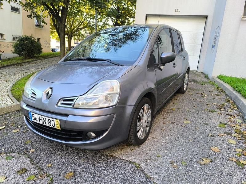 Usado 2009 Renault Modus Monovolume | € 2.750 - Imagem 1/4