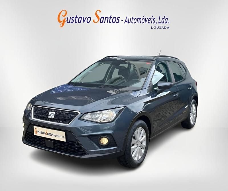 Cinzento Usado 2020 Seat Arona SUV | € 14.750 (Preço justo) - Imagem 1/4
