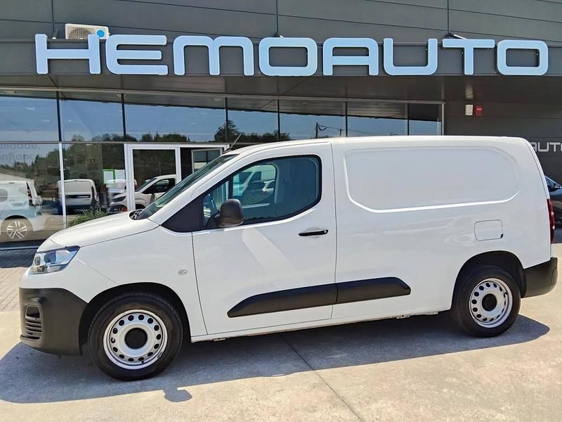Branco Usado 2021 Citroën Berlingo Monovolume | € 15.850 (Preço elevado) - Imagem 1/4