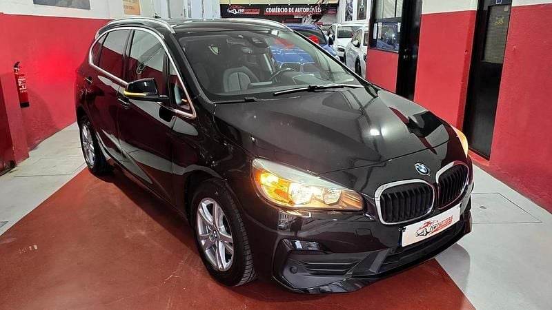 Preto Usado 2019 BMW 216 Active Tourer Advantage Monovolume | € 16.890 (Super Preço) - Imagem 1/4