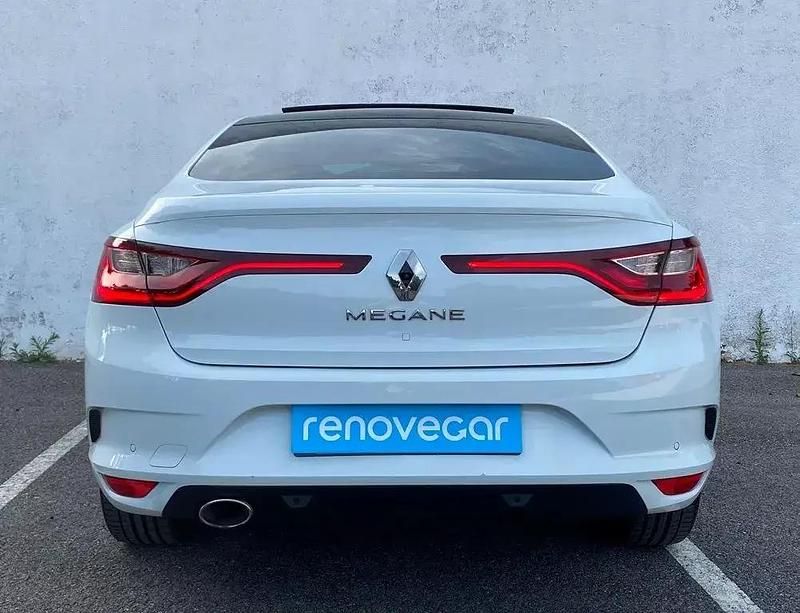 Usado Renault Mégane IV Bose Edition 115 HP (84 kW) 2021 Branco Sedan