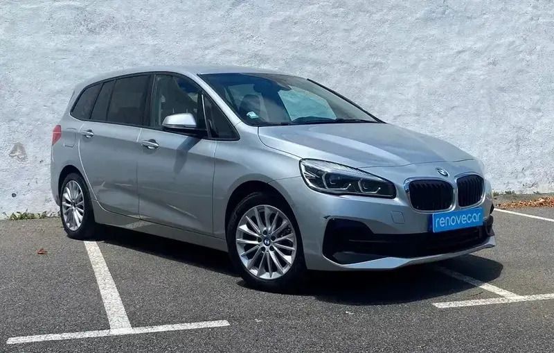 Cinzento Usado 2020 BMW 216 Gran Tourer Advantage Monovolume | € 15.900 (Preço justo) - Imagem 1/4