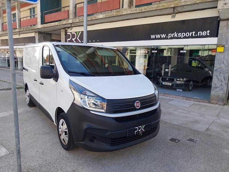 Branco Usado 2019 Fiat Talento Monovolume | € 17.900 (Super Preço) - Imagem 1/4