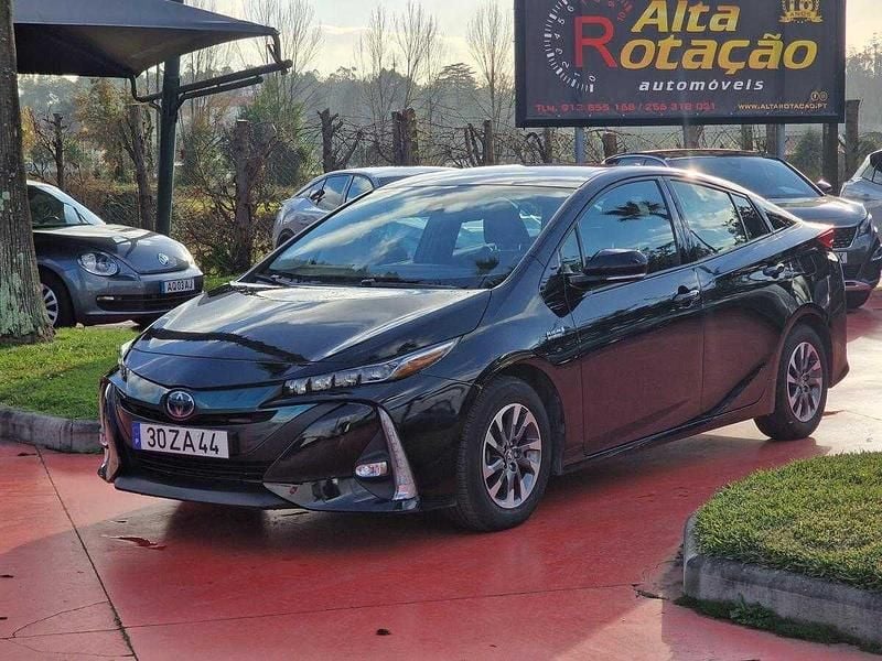 Usado Toyota Prius 122 HP (89 kW) 2019 Preto Citadino