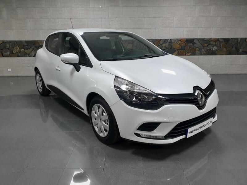 Branco Usado 2018 Renault Clio IV Zen | € 11.999 (Bom preço) - Imagem 1/4