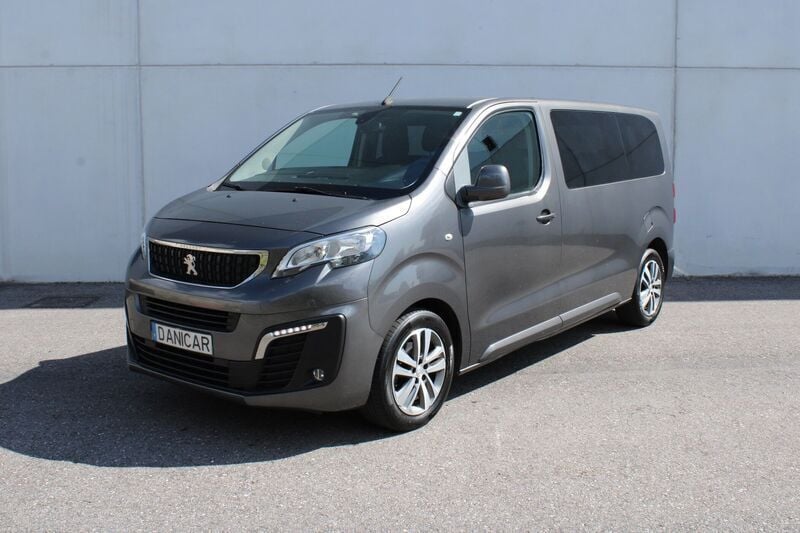 Cinza Usado 2019 Peugeot Traveller Business-Line Monovolume | € 23.800 (Preço justo) - Imagem 1/4