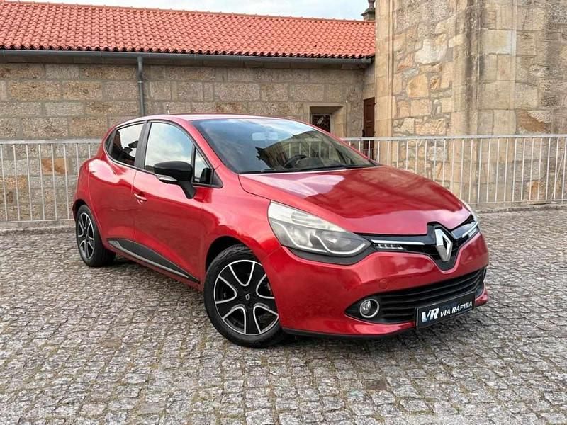 Usado Renault Clio IV Dynamique 75 HP (55 kW) 2014 Vermelho