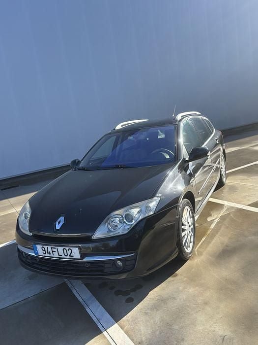 Usado 2008 Renault Laguna III Carrinha | € 2.800 (Bom preço) - Imagem 1/4