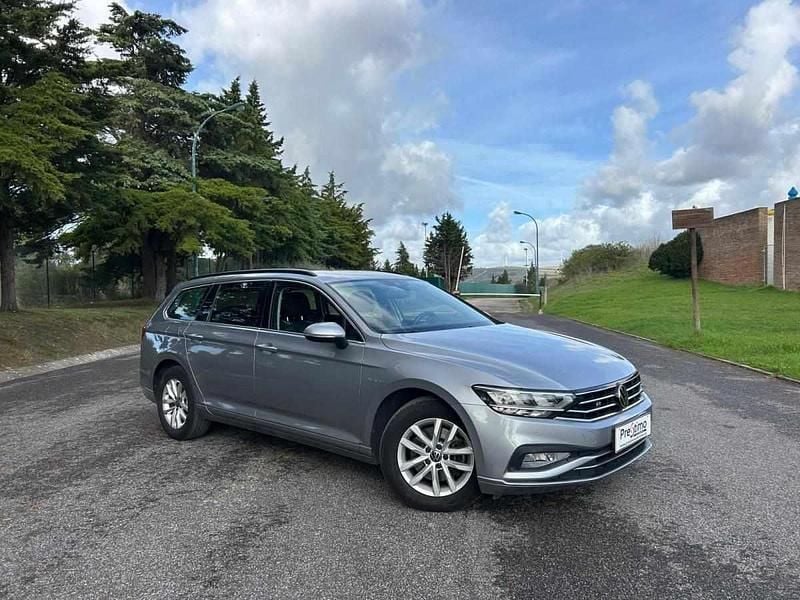Cinzento Usado 2021 VW Passat Carrinha | € 18.800 (Bom preço) - Imagem 1/4