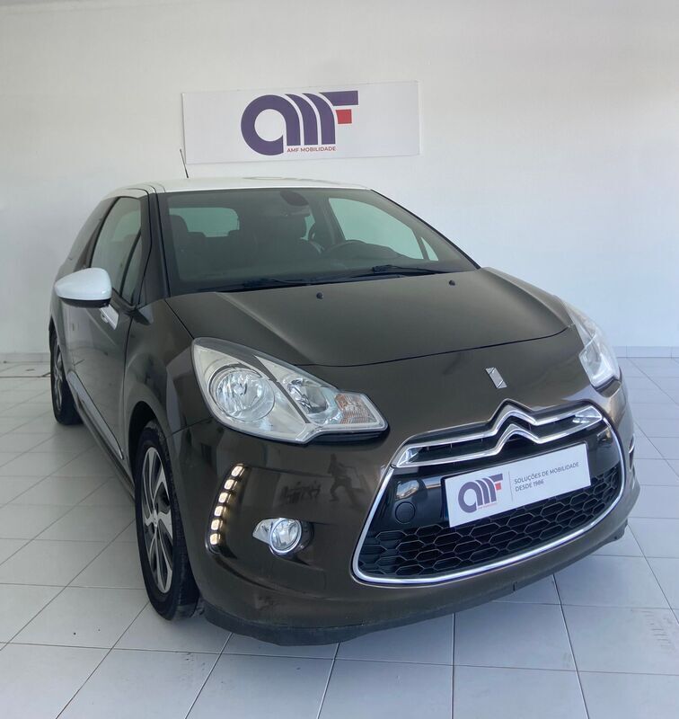 Castanho Usado 2014 DS Automobiles DS3 Citadino | € 14.200 (Caro) - Imagem 1/4