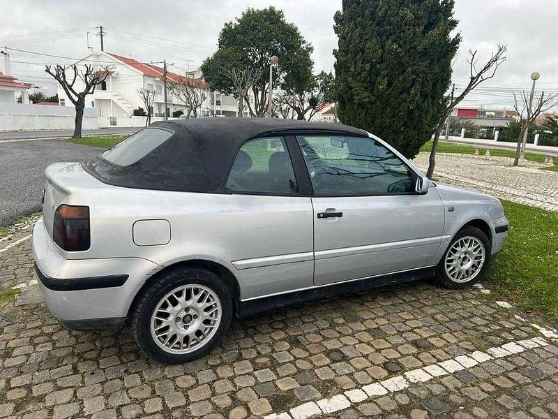 Usado 1998 VW Golf IV Karmann Cabrios | € 3.900 (Preço justo) - Imagem 1/4