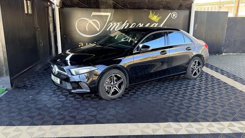 Preto Usado 2021 Mercedes A250 Progressive Sedan | € 27.900 (Preço justo) - Imagem 1/4