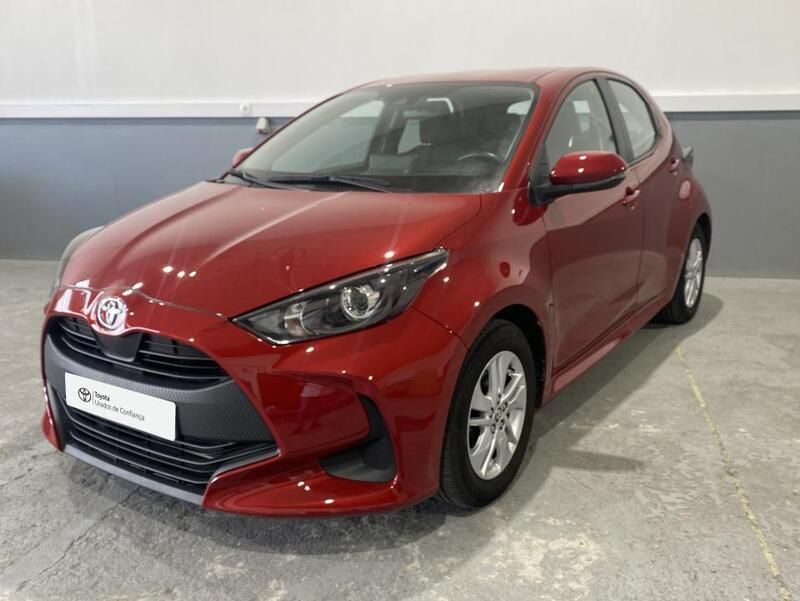 Vermelho Usado 2022 Toyota Yaris | € 18.250 (Preço justo) - Imagem 1/4