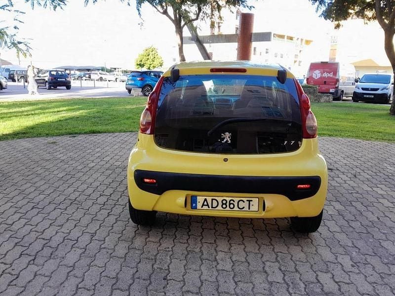 Usado 2006 Peugeot 107 Citadino | € 2.300 (Bom preço) - Imagem 1/4
