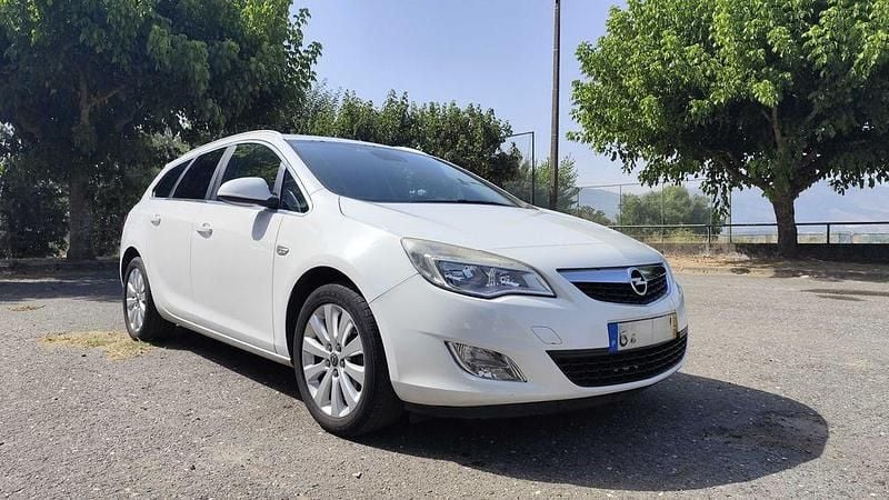 Usado 2011 Opel Astra Sport Carrinha | € 7.250 (Preço justo) - Imagem 1/4