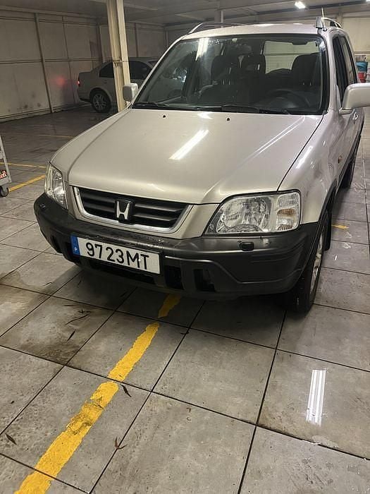 Usado Honda CR-V 128 HP (94 kW) 1999 SUV