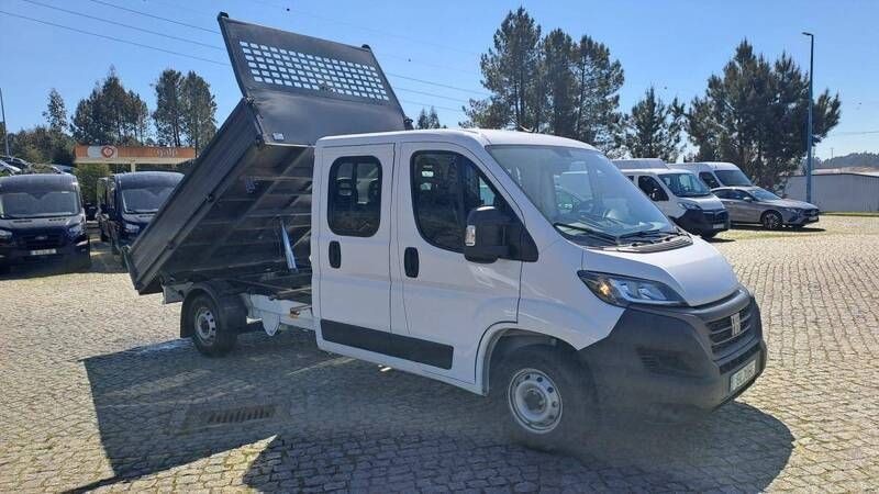 Usado Fiat Ducato 140 HP (102 kW) 2024 Branco Van