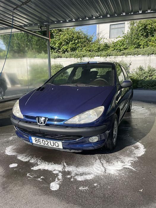 Usado 2003 Peugeot 206 Sedan | € 1.850 - Imagem 1/4