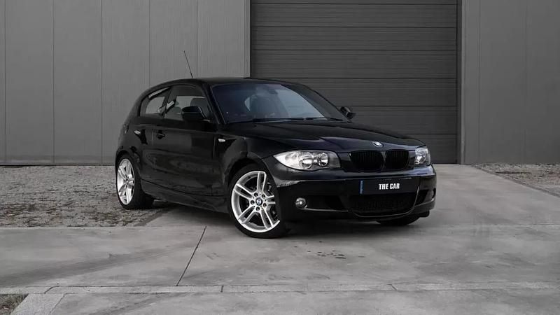 Preto Usado 2010 BMW 118 Citadino | € 11.999 (Preço justo) - Imagem 1/4